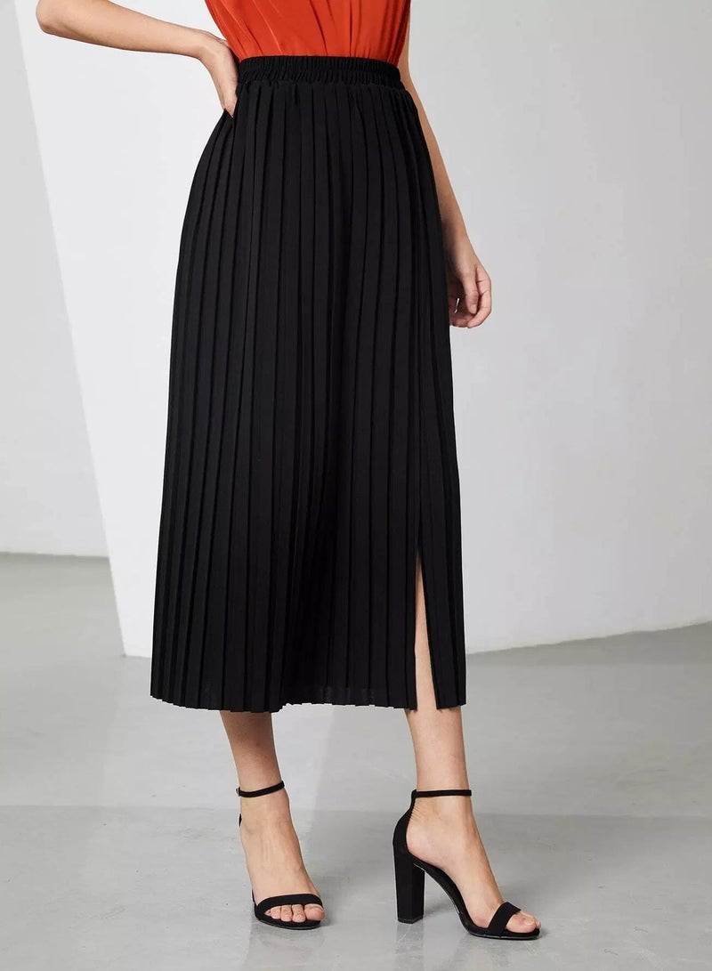 Pleated Split Hem Long Skirt - Image 1