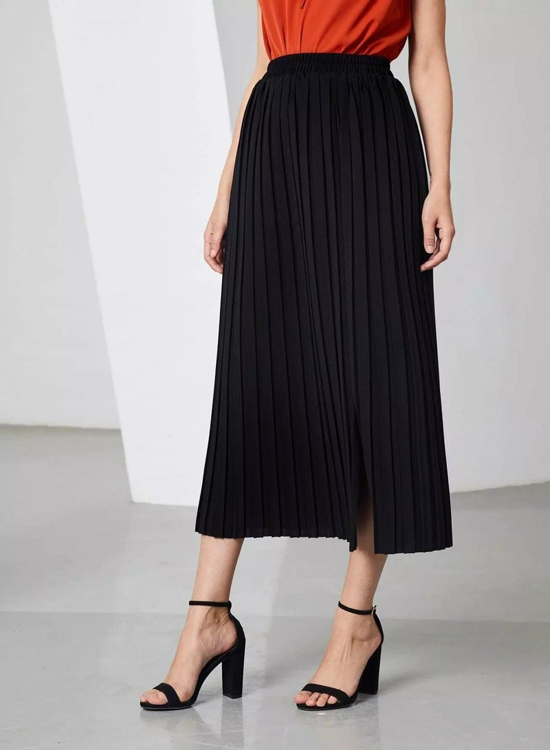 Pleated Split Hem Long Skirt - Image 5