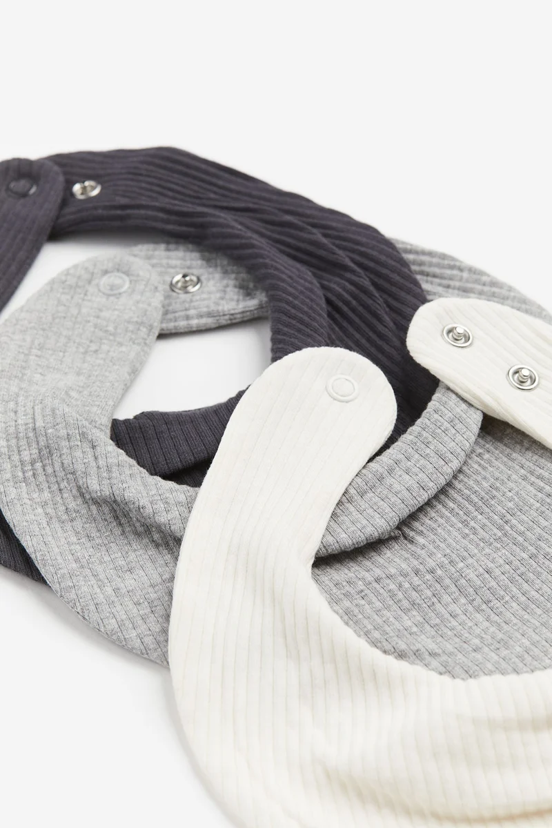 H&M 3-pack ribbed triangular scarves