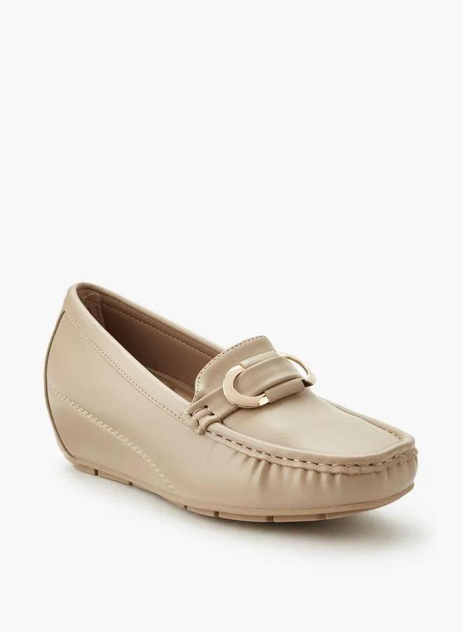لو كونفورت Loafer With Mettalic Trim