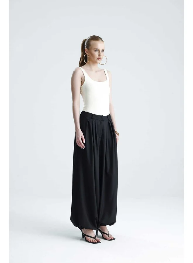 GACACOLLECTION SOLE Black Elastic-Cuffed Harem Pants