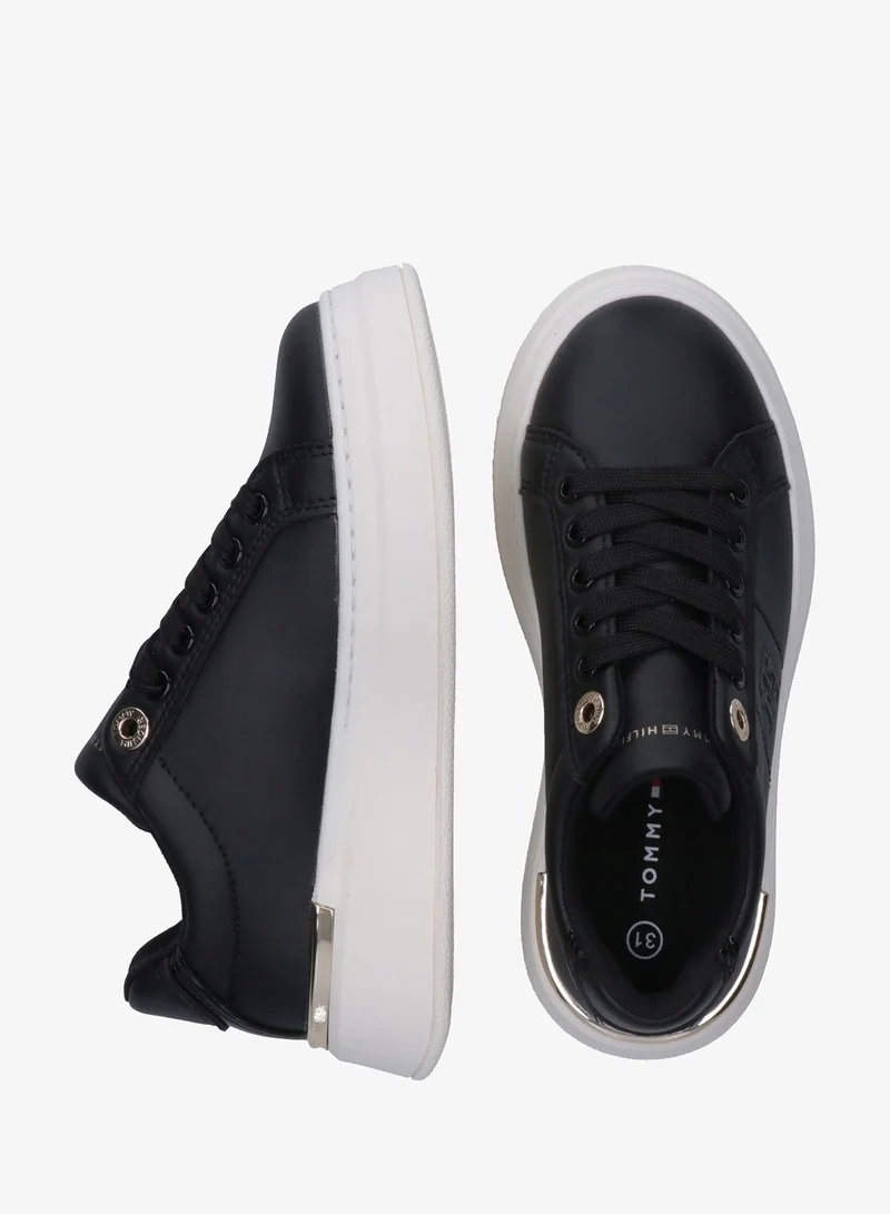 تومي هيلفيغر حذاء رياضي برباط دانتيل قصير