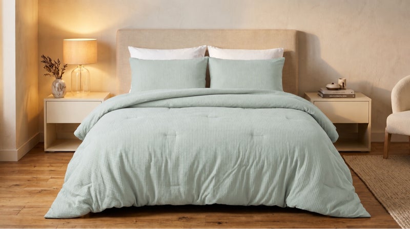 HOMETOPIA Waffle Texture Comforter Set 6 PCS, Luxury Hotel Style Bedding, King Size 264×229 cm, Soft Breathable Quilt, White Sheet Set, All Season - Image 1