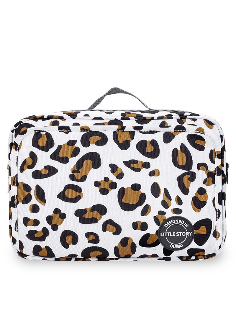 Little Story Baby Diaper Changing Clutch Kit With Detachable Shoulder Strap - Leo  - Image 2