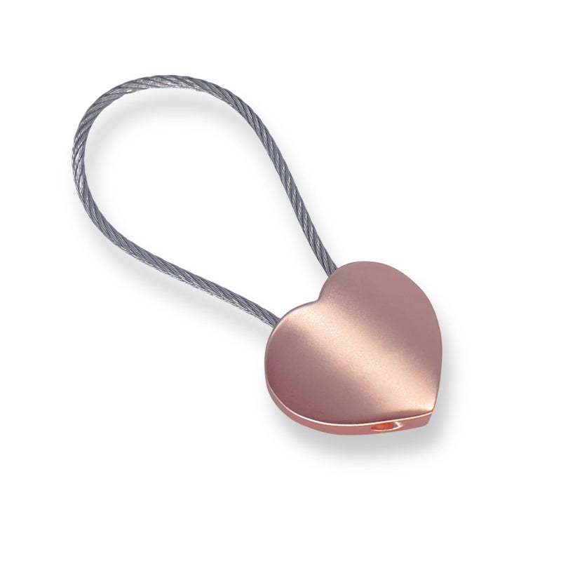 Llavero con dije de corazón con alambre de acero inoxidable, elegante llavero para mujeres y hombres, idea de regalo - Image 1