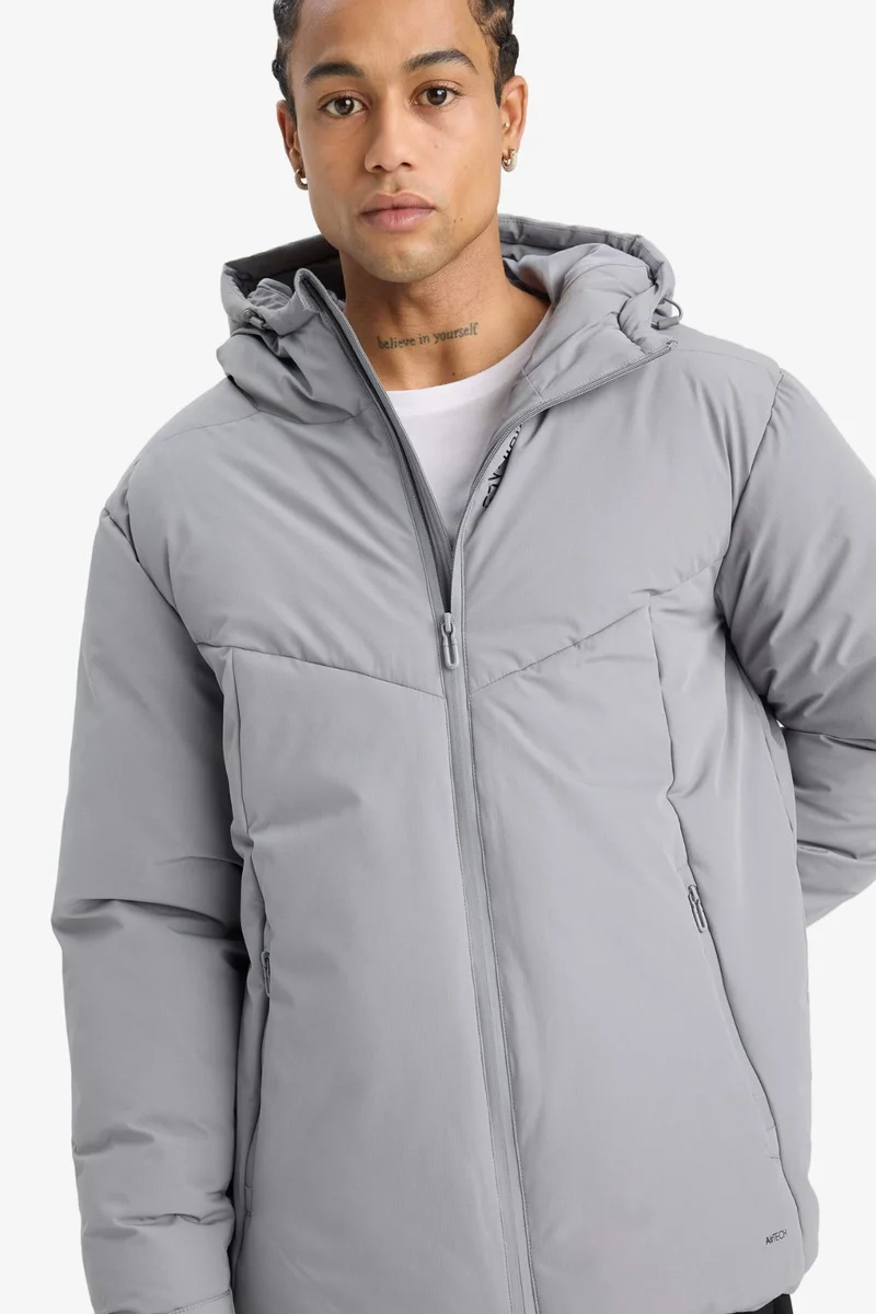 Water Repellent Regular Fit Puffer Jacket