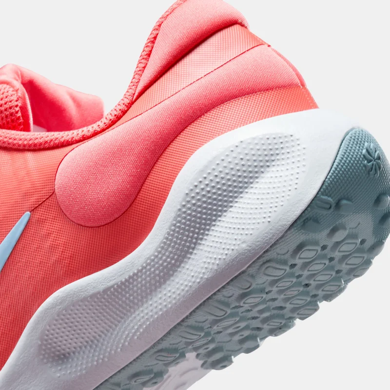 Nike Kids' Revolution 7 Running Shoes