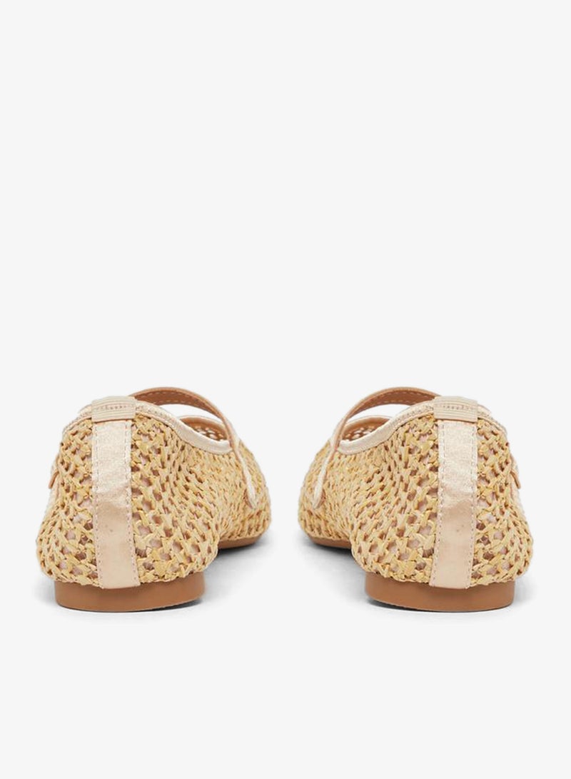 Styli Textured Woven Pointed Toe Shoes - Image 4