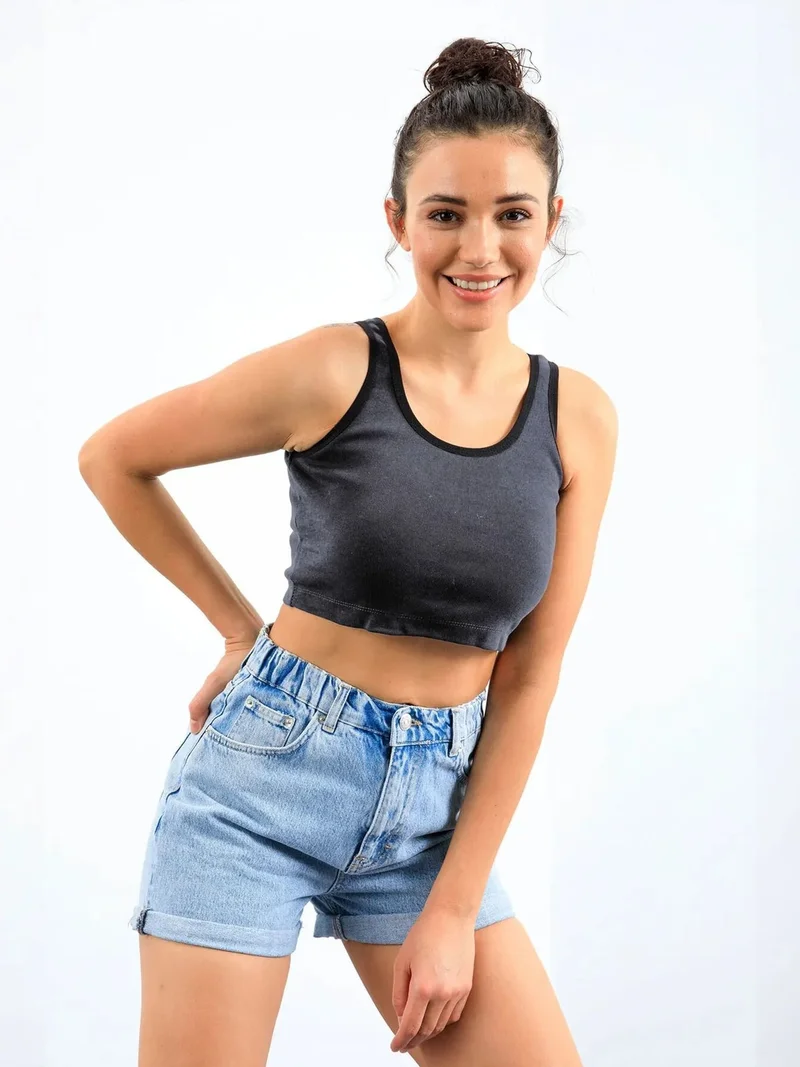 تومي لايف TOMMY Ribbed Sleeveless Crop Top