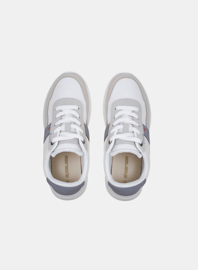 شوروم حذاء رياضي كاجوال من شو روم - Image 1