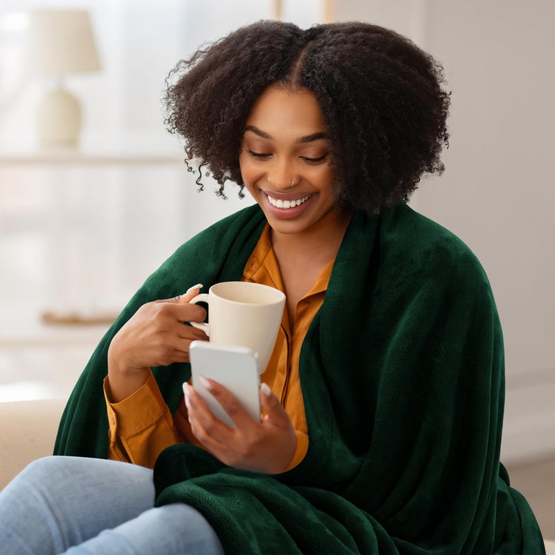 Utopia Bedding Fleece Blanket Throw Size Forest Green 300GSM Luxury Anti-Static Fuzzy Soft Microfiber Blanket for Couch, Sofa and Bed (60x50 Inch) - Image 3