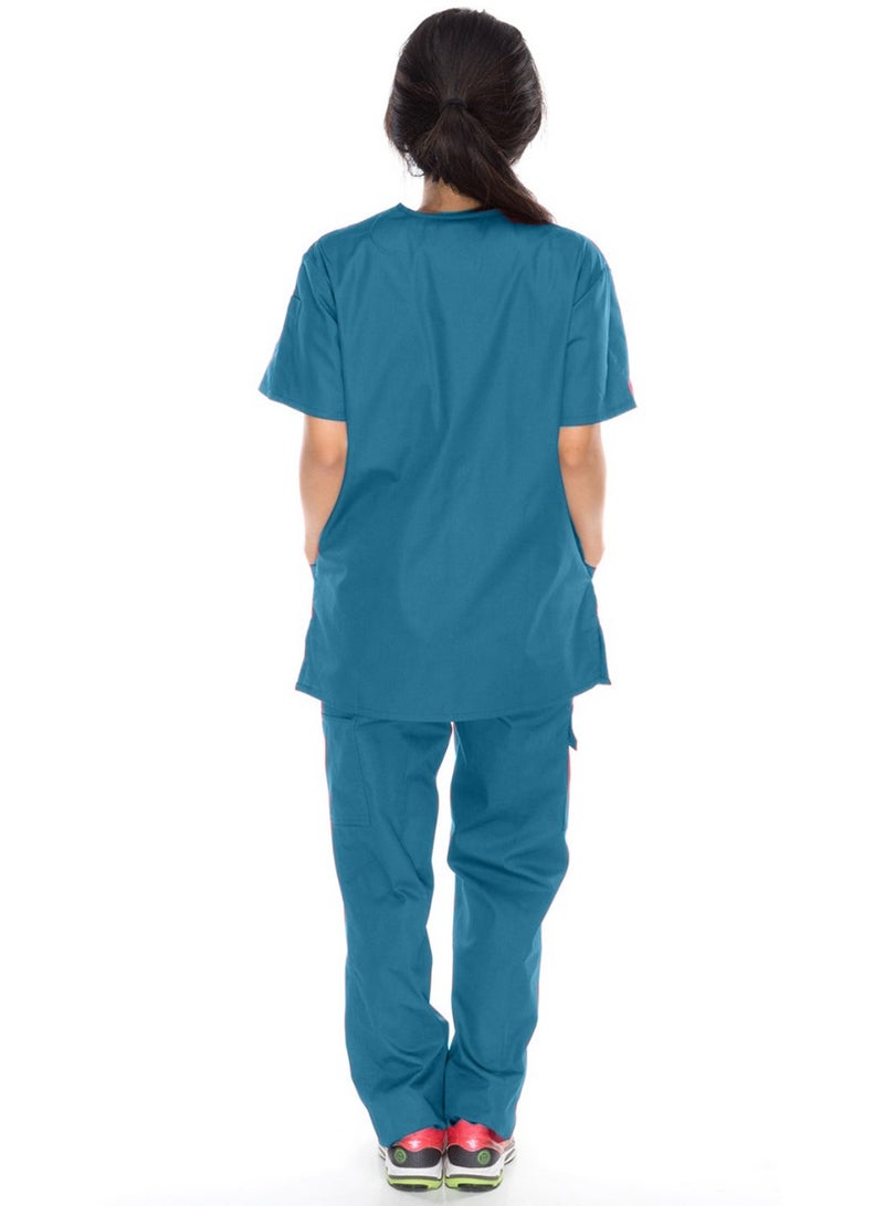 Meridian Classic Cargo Scrub Set - Comfortable and Stylish Unisex Medical Uniform with Cargo Pants and V-Neck Top. Ideal for Healthcare Professionals. Durable, Functional. - Image 4