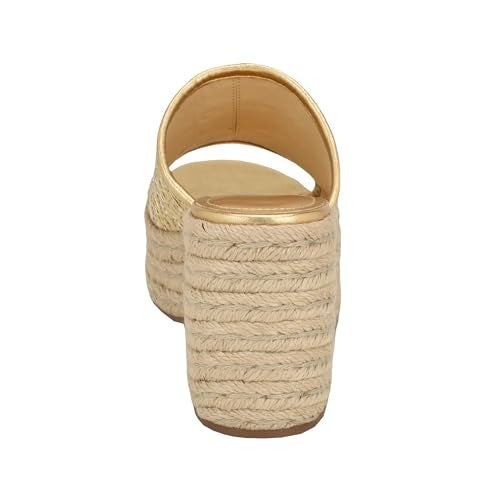 Guess Women's Zakki Wedge Sandal, Gold, 710, 7.5 - Image 3