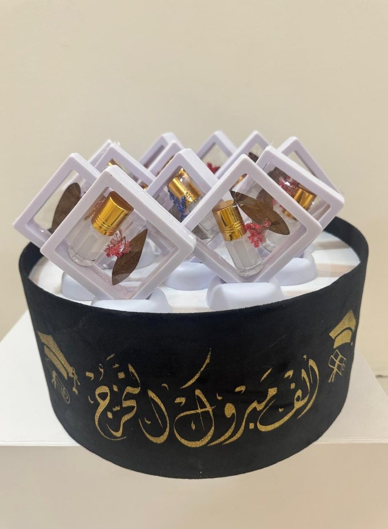 Brides Graduation gifts containing 12 pieces consisting of musk + a piece of oud - Image 1
