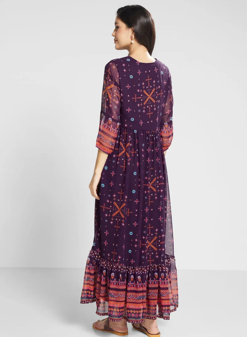 بيبا جلابية مطبعة مع اربطة