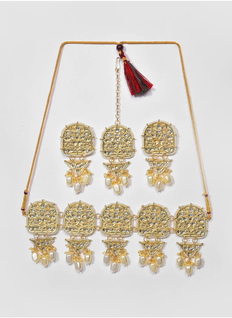 SOHI Stone-Studded & Pearl Beaded Jewellery Set