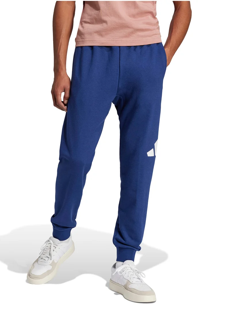 اديداس Essential Logo Sweatpants