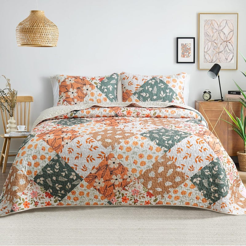 Wear resistant Reversible Patchwork Quilts Twin Size, Lightweight Boho Printed Bedspreads Coverlets Quilt Bedding Set with 1 Pillow Sham for All Seasons, Orange Practical experience crafted - Image 1