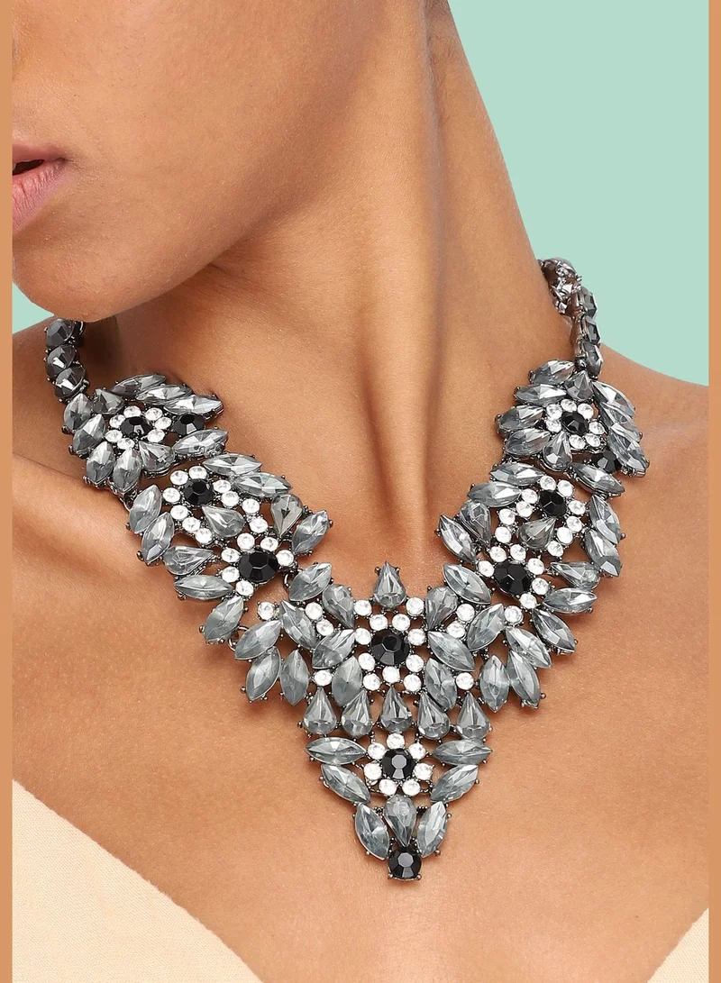 SOHI Gold Plated Party Designer Stone Statement Necklace For Women
