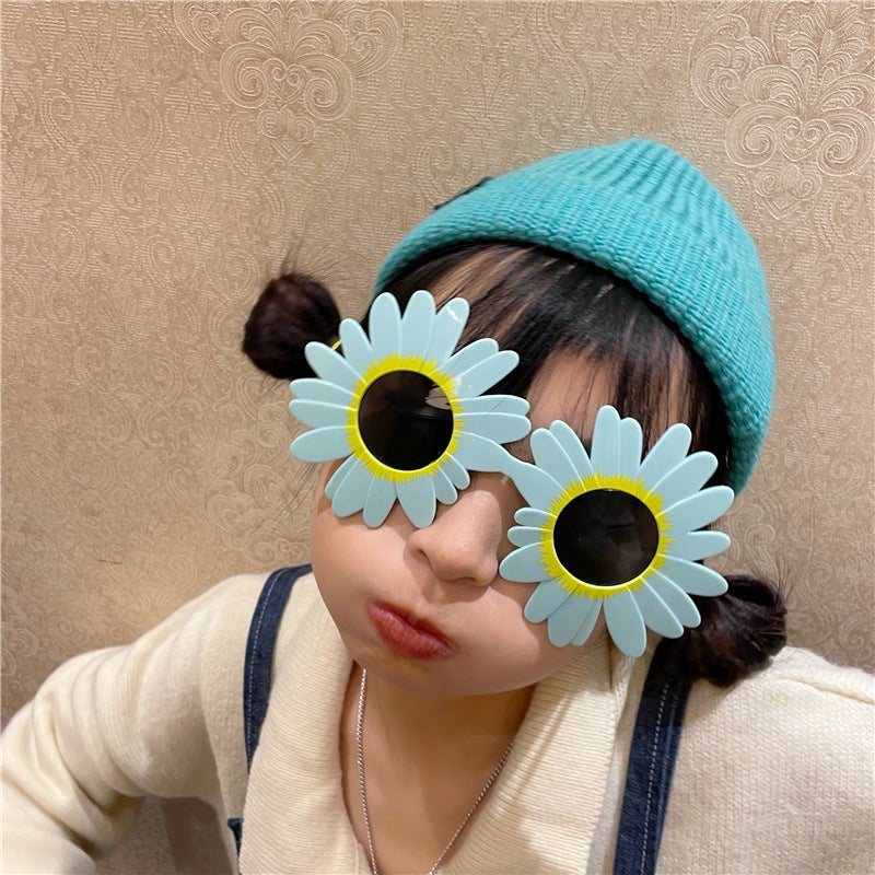 Party Sunglasses For Taking Pos, Funny Decoration, Cute Sunglasses, Internet Celebrity Selfie, Funny Sand Sculpture, Couple Wedding Props For Women - Image 3