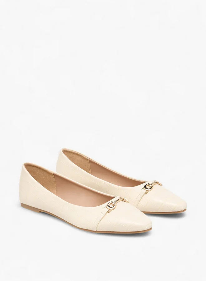 فلورا بيلا من شو إكسبرس Women Textured Slip-On Ballerina Shoes with Metal Accent