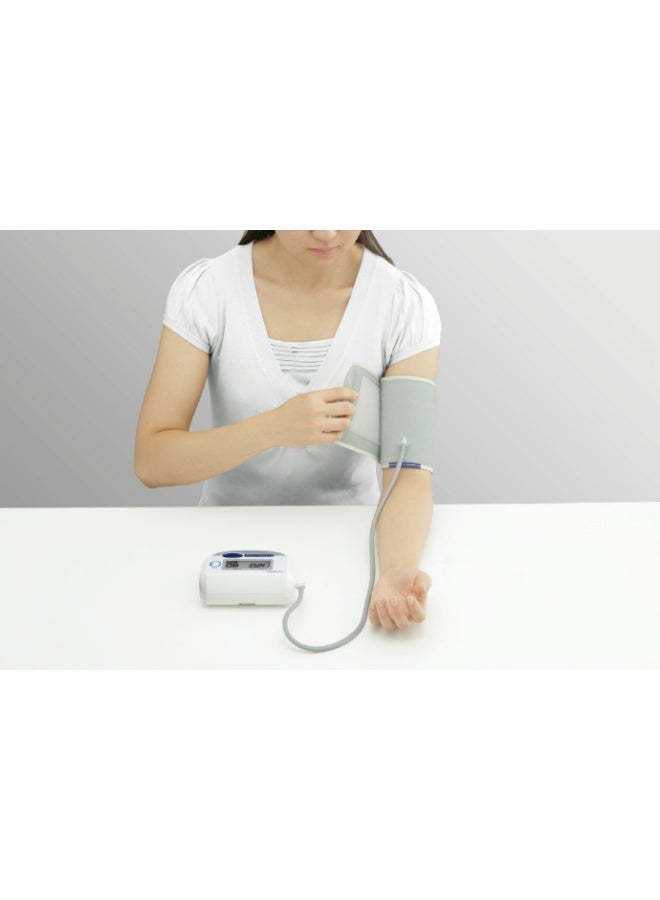 CITIZEN CH453 Digital Blood Pressure Monitor with Upper Arm Cuff and Large Display - Image 3