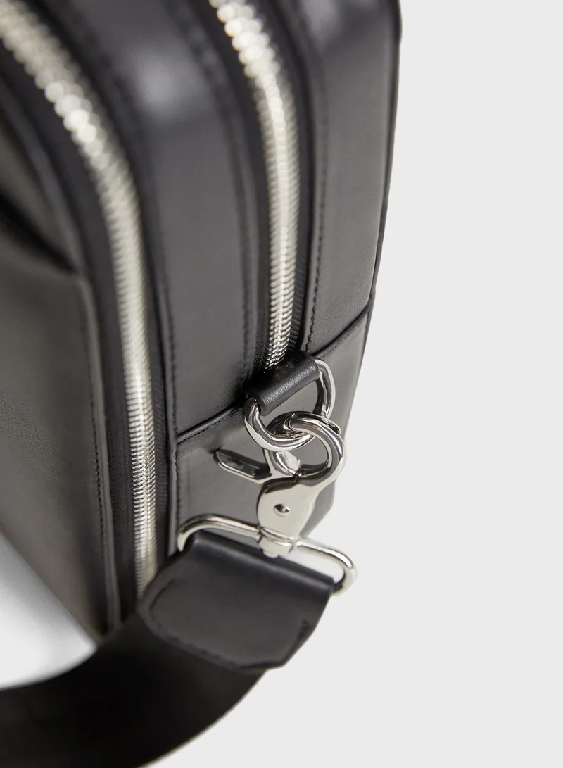 Mango Man Newyork Messenger