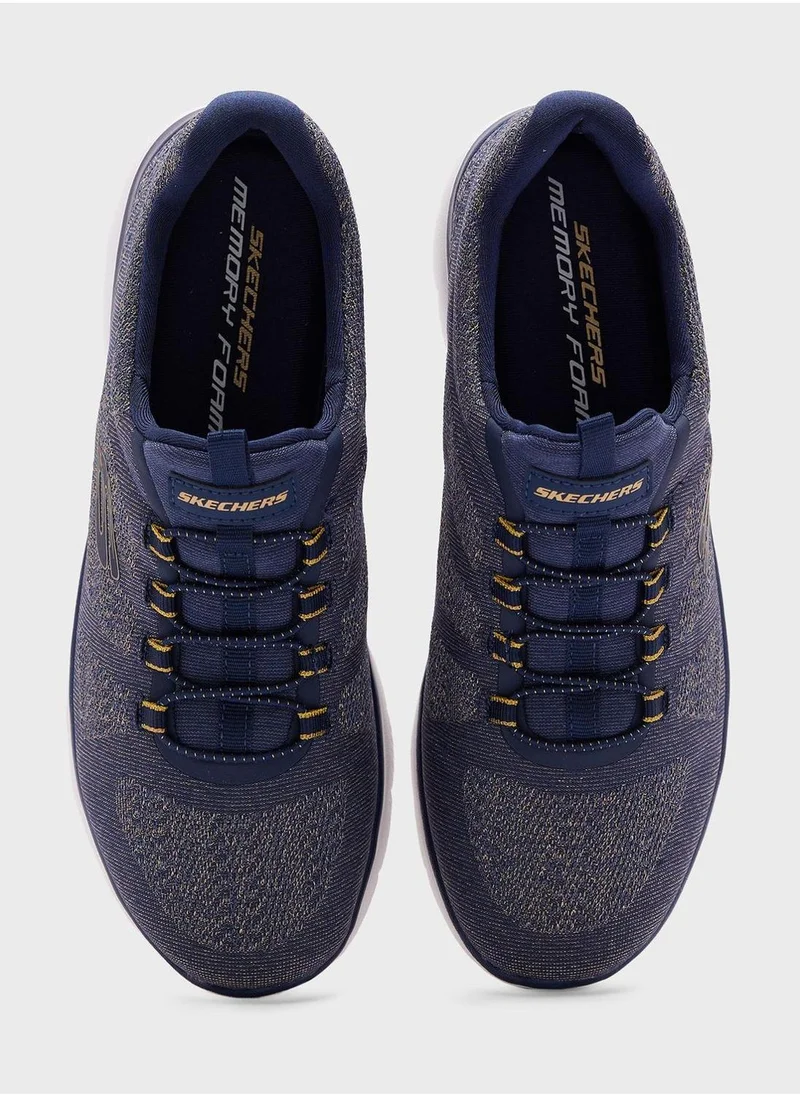 SKECHERS SUMMITS