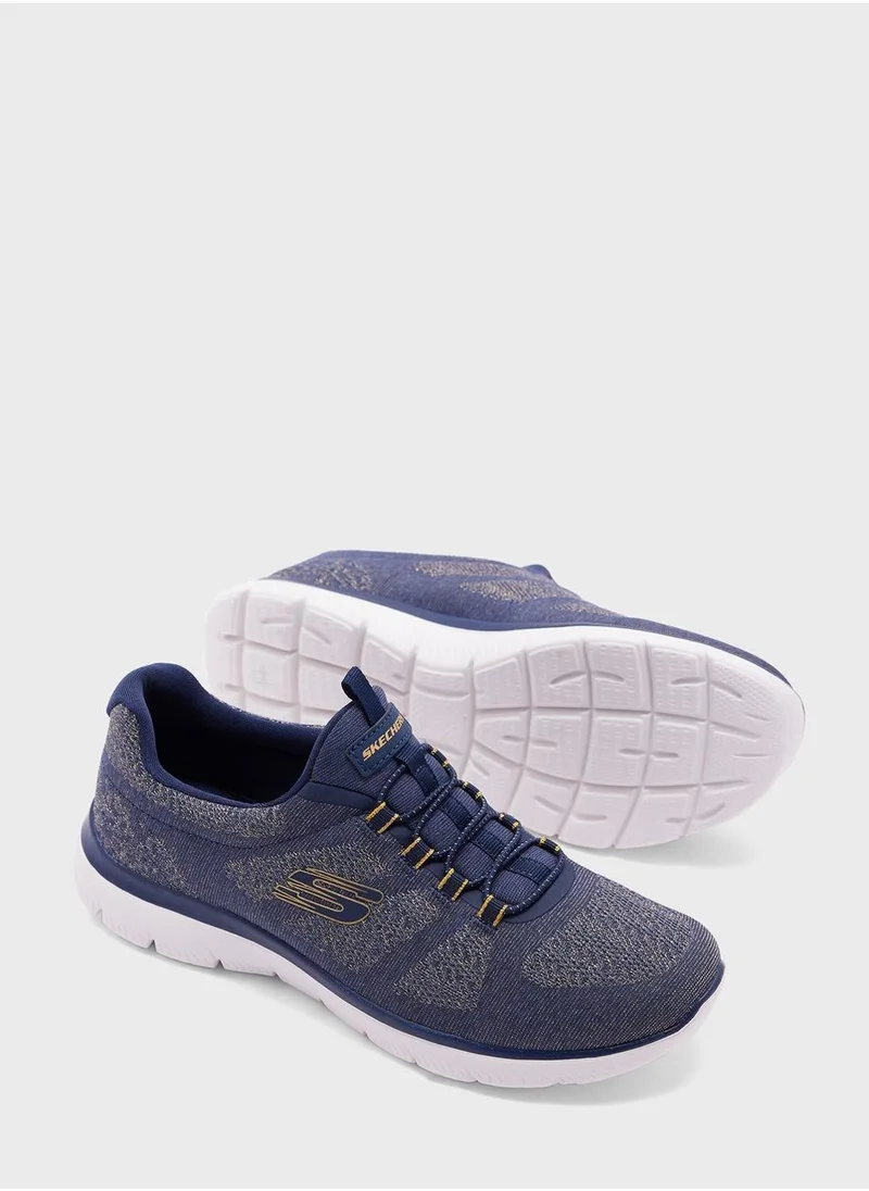 SKECHERS SUMMITS