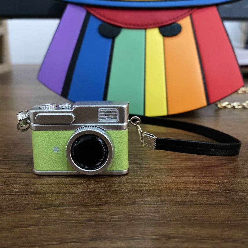 Cotton Doll Outfit With Flashing Sound-Making Shoulder Strap, Retro Mini Slr Camera Keychain With Light And Sound, - Image 1