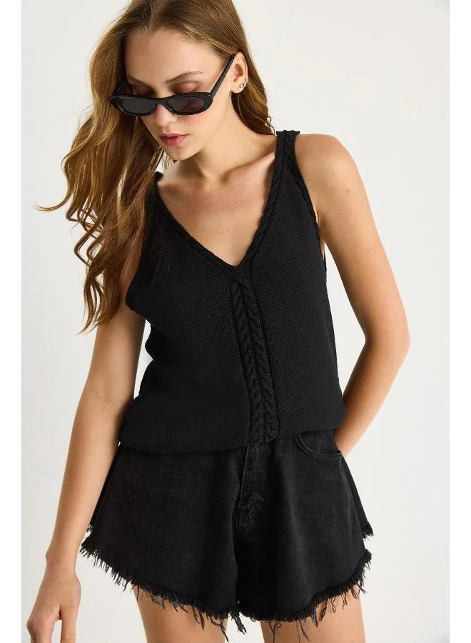 Ginger Strappy V Neck Crochet Top