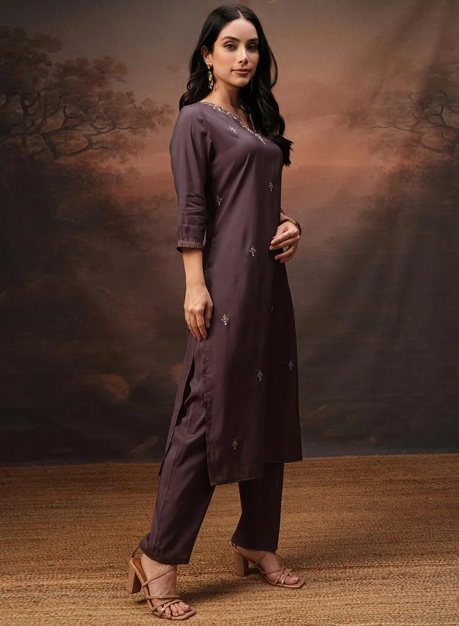Vishudh Vishudh Embroidered Round Neck Tunic and Trousers Co-Ords