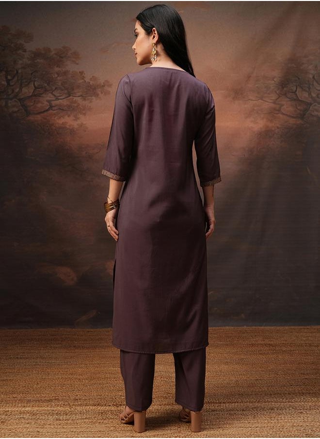 Vishudh Embroidered Round Neck Tunic and Trousers Co-Ords by Styli  - Image 3