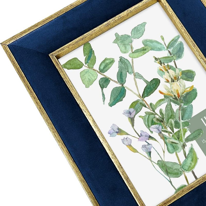 إسحاق جاكوبس إطار صورة مخملي 5x7 باللون الأزرق البحري مع إطار مزدوج ذهبي معدني، إطار صور، أفقي وعمودي، مصمم للعرض على الطاولة والجدار، للمنزل والمكتب (5x7، أزرق بحري مع ذهبي) - Image 2