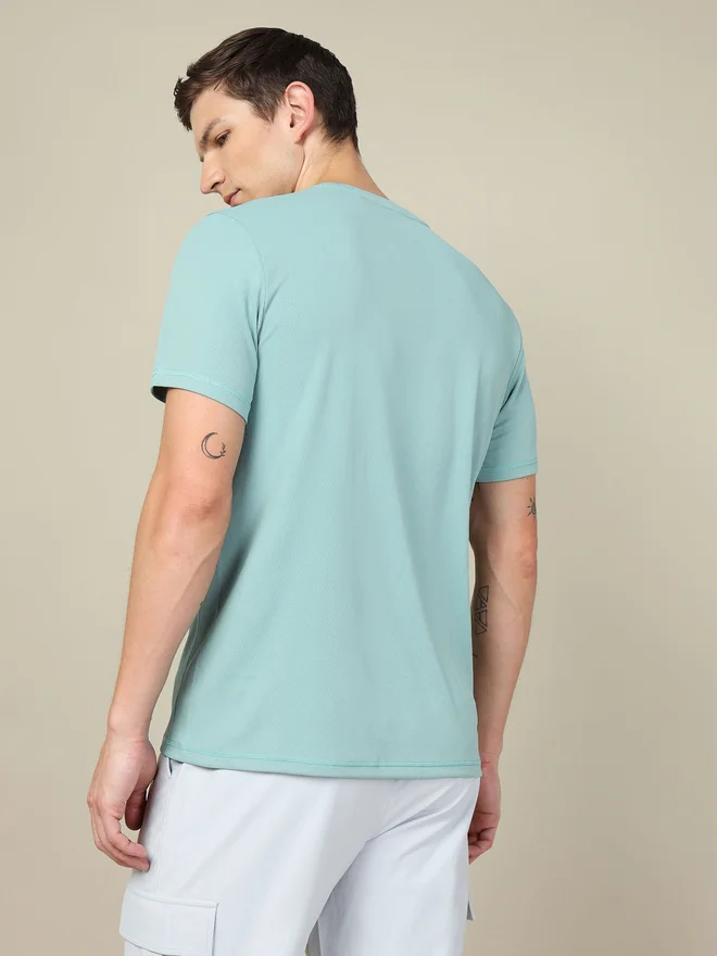 Technosport Technosport Men Solid Round Neck Slim Fit T-Shirt with Technocool+