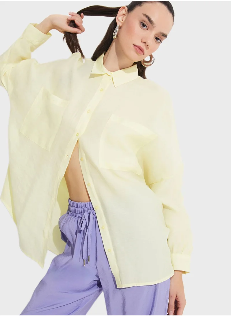 جون Ruffle Detailed Button Down Shirt