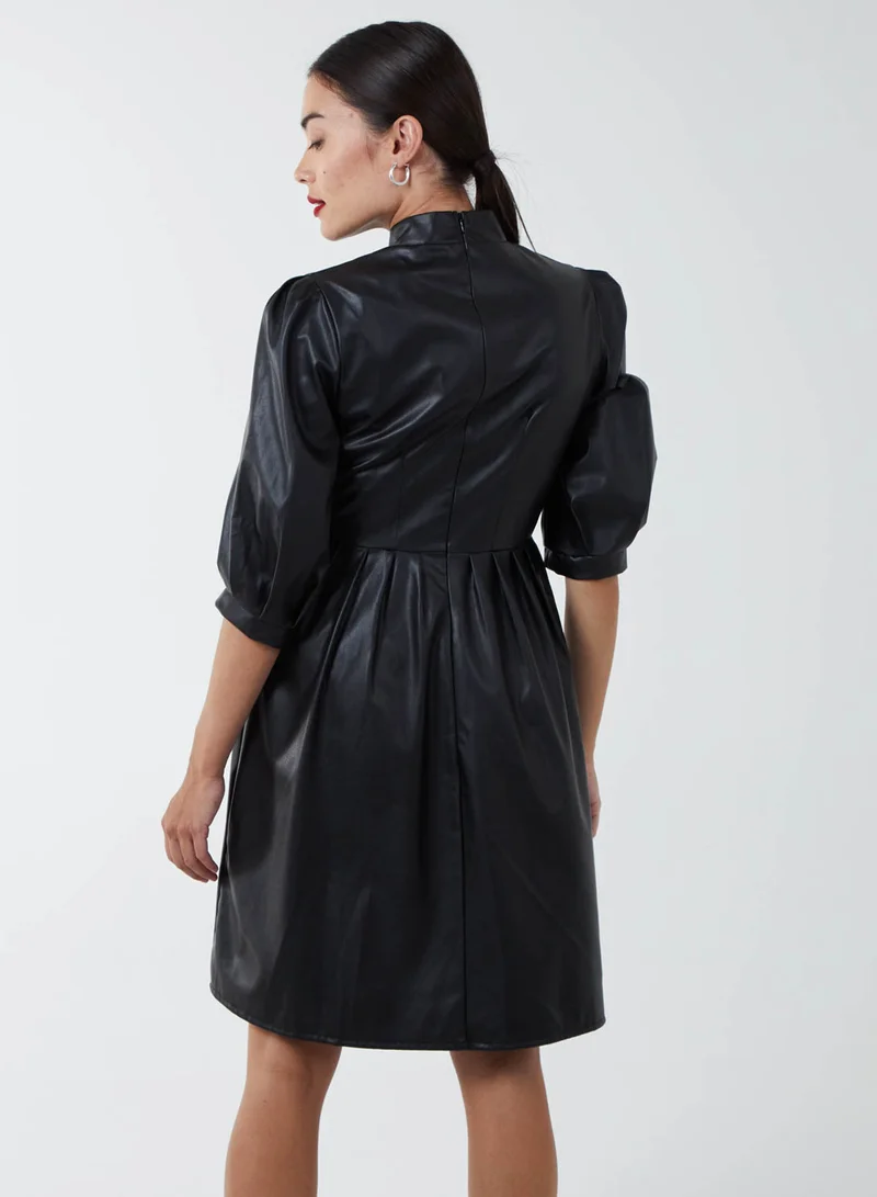 بلو فانيلا فستان بياقة عالية من البولي يوريثان