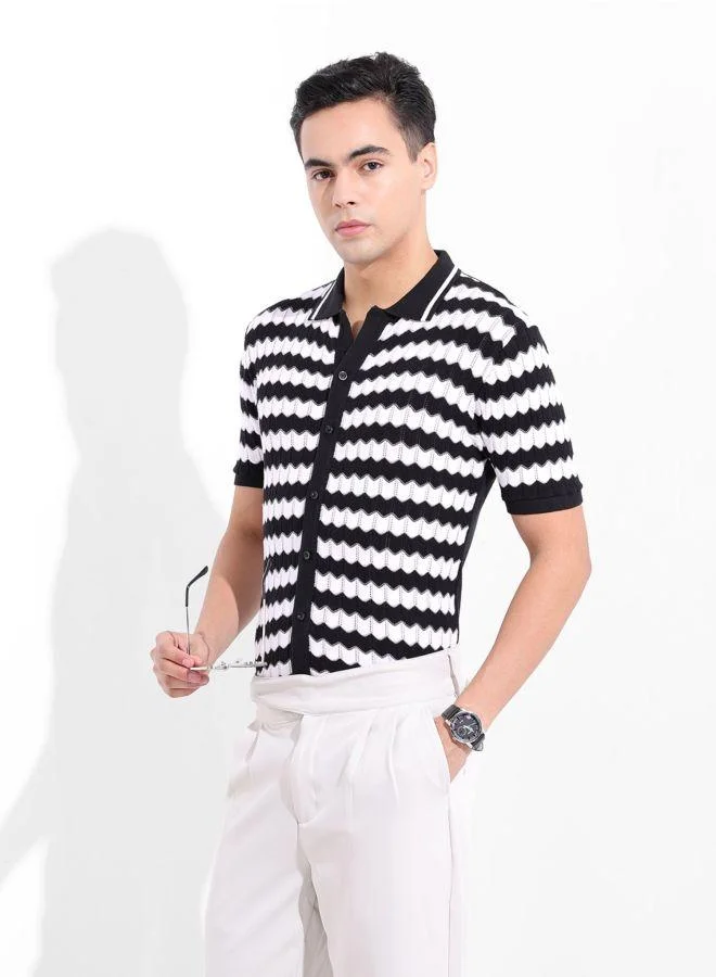 شركة المرآب الهندية Men Slim Fit Textured Polo Collar Half Sleeves Shirt