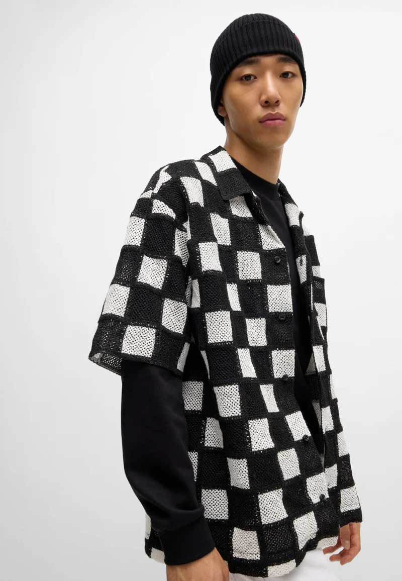 HUGO Ribbed beanie hat in virgin-wool with logo label