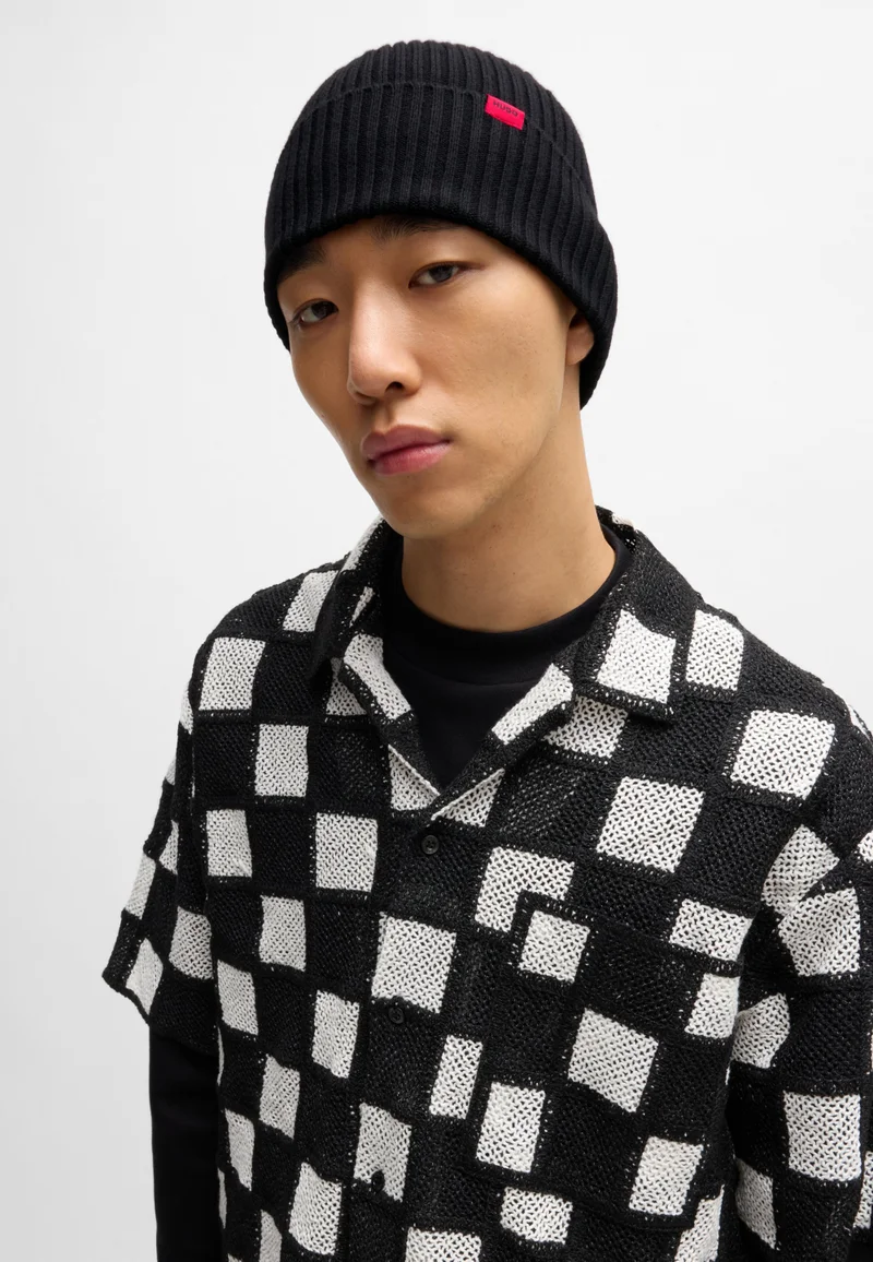 HUGO Ribbed beanie hat in virgin-wool with logo label