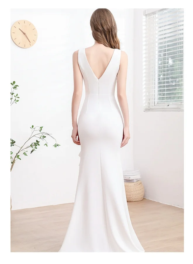 Madam Uniq Elegant Minimalist Evening Gown