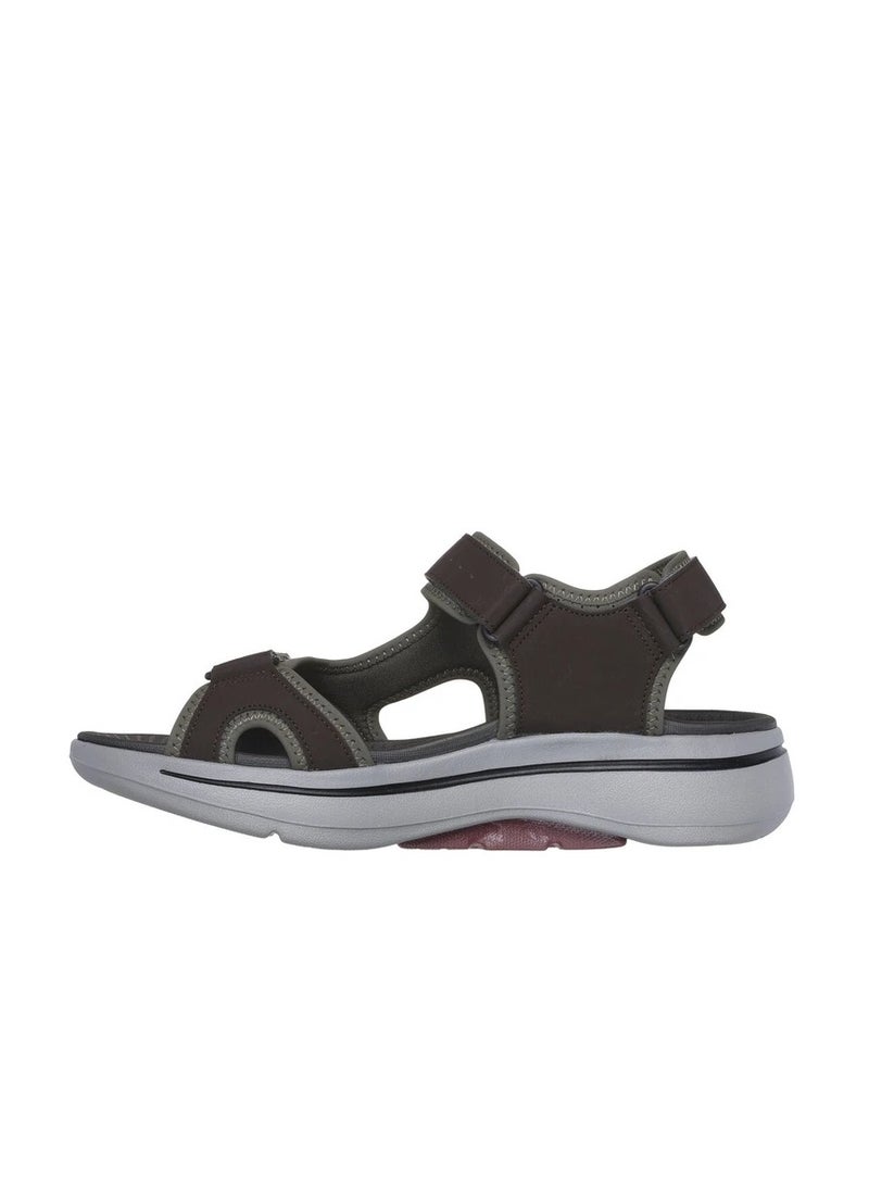 SKECHERS - MEN GO WALK ARCH FIT SANDAL - Image 1