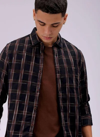 The Indian Garage Co Men Slim Fit Checkered Full Sleeves Cutaway Collar Casual Shirt