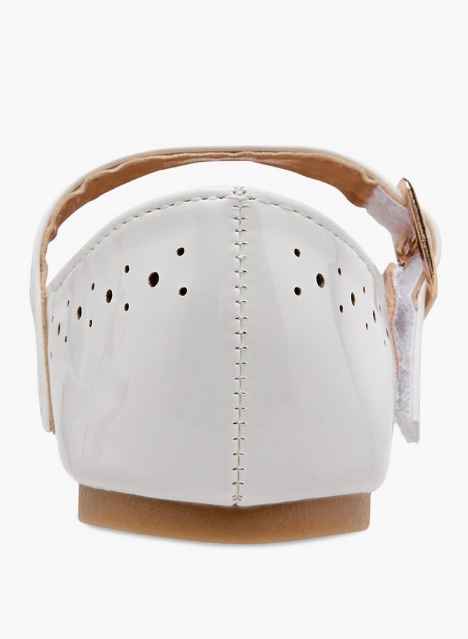 فلورا بيلا من شو إكسبرس حذاء باليرينا بناتي بتفاصيل مقصوصة وإغلاق بإبزيم - Image 5