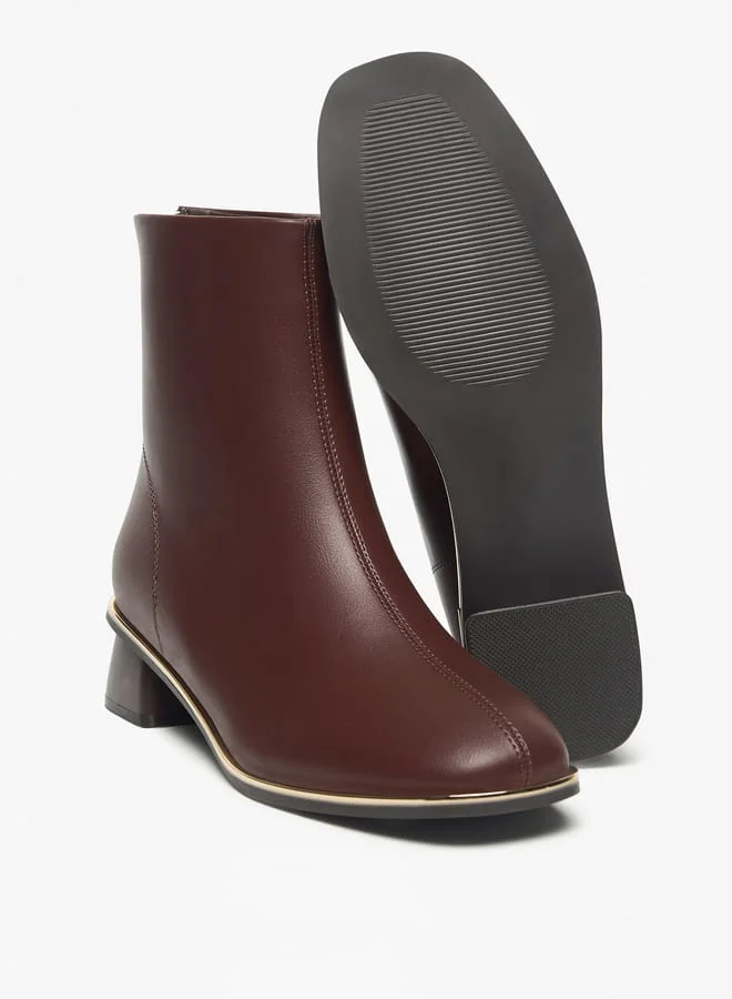 Celeste Womens Solid Ankle Boots with Zip Closure