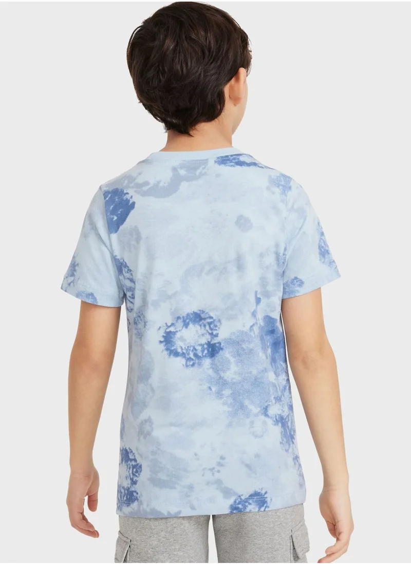 Nike Youth Nsw Club Seasonal Aop T-Shirt