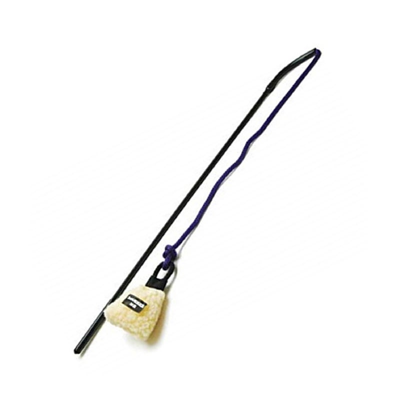 في لعبة المطاردة والسحب للكلاب من في