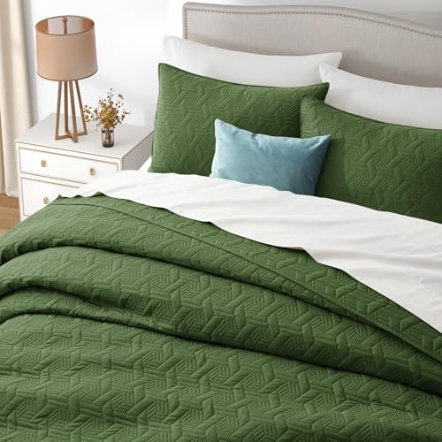 Lavsiry Olive Green King Size Quilt Bedding Set with Pillow Shams, Summer Lightweight Bedspread Coverlet, Soft Quilted Blanket Thin Comforter for All Seasons - Image 5