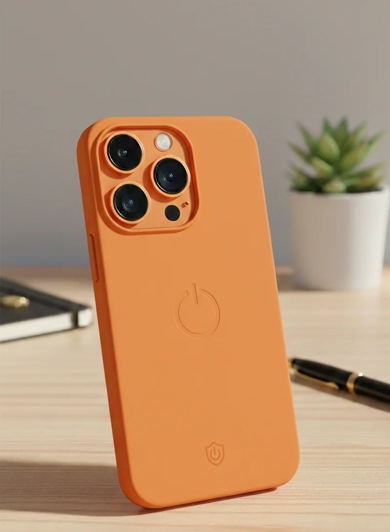 ثلاث ارباع جراب iPhone 13 الفاخر متوافق مع ماج سيف - ملمس سيليكون ناعم وألوان عصرية - Image 1