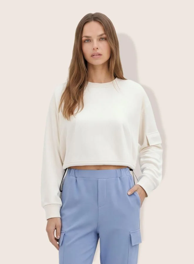 Women Boxy Fit Solid Crew Neck Long Sleeve Cropped Sweatshirt